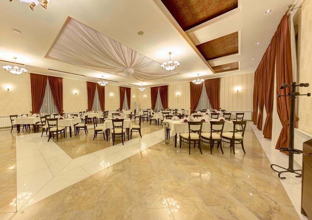 Allegria Hotel Alba Iulia Exterior photo