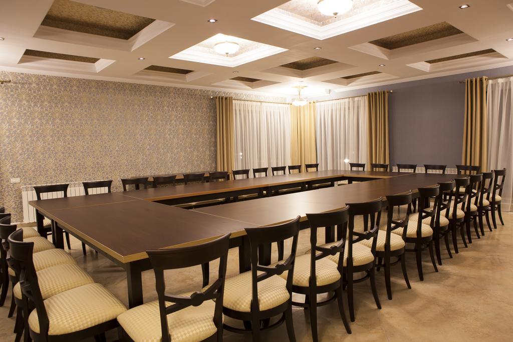 Allegria Hotel Alba Iulia Exterior photo