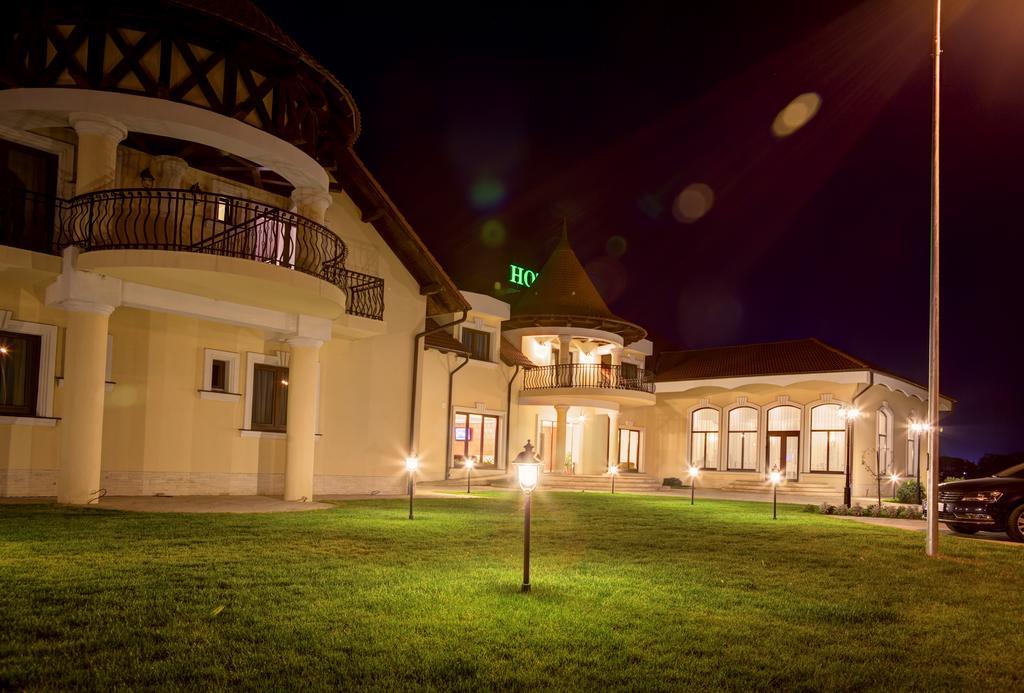 Allegria Hotel Alba Iulia Exterior photo