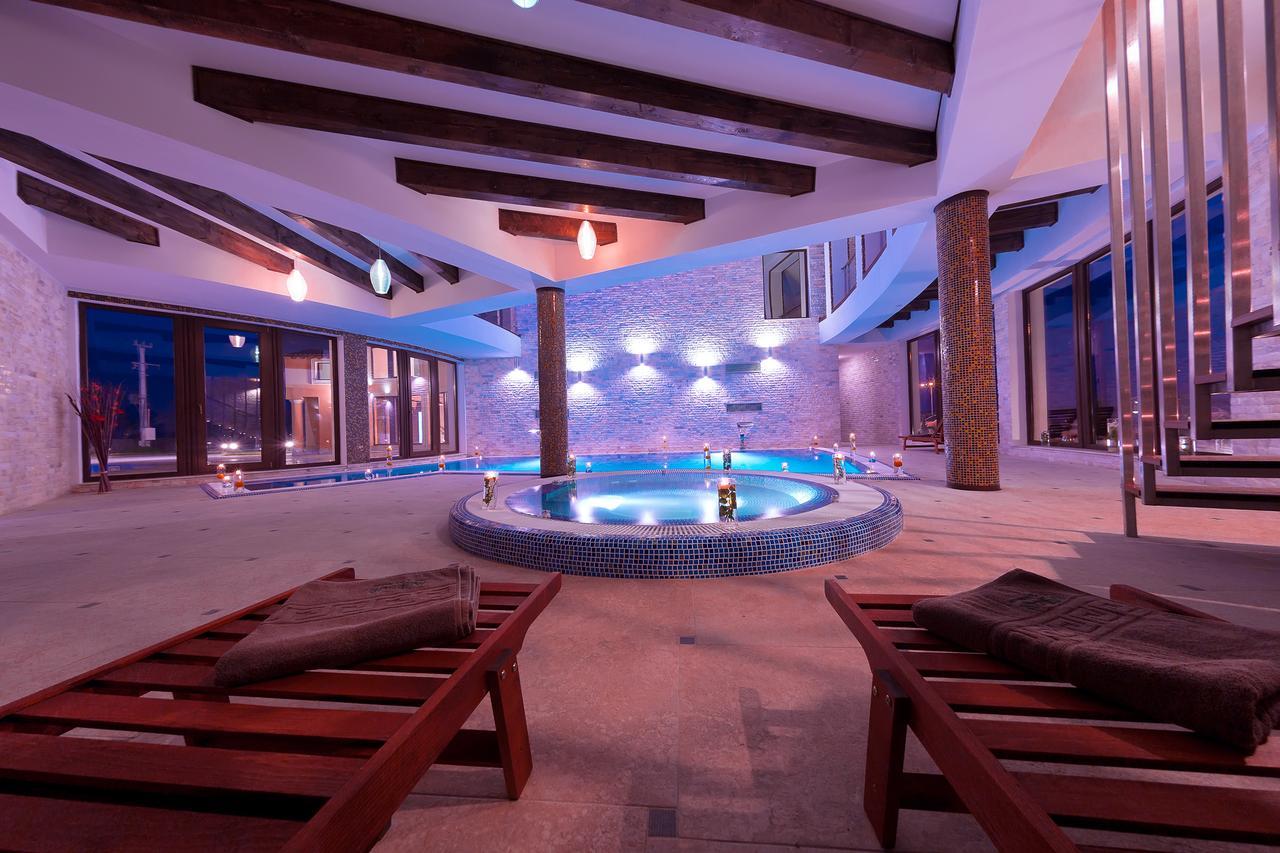 Allegria Hotel Alba Iulia Exterior photo